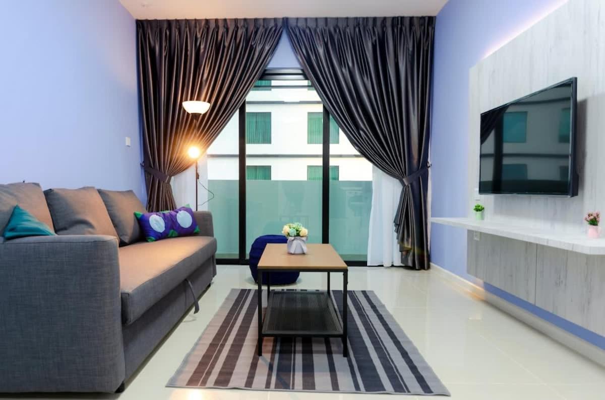 Cozy & High Floor Suite In Suasana Jb 15, Views Johor Bahru Esterno foto