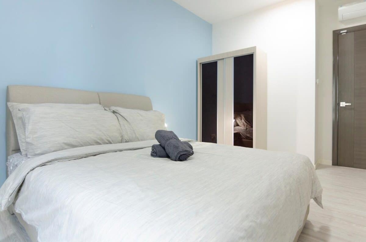 Cozy & High Floor Suite In Suasana Jb 15, Views Johor Bahru Esterno foto